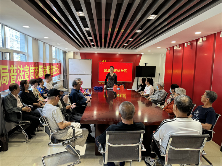 2-惠民道街道-景泰社区开展“司法行政在身边，法治你我同行”普法宣传活动.jpg
